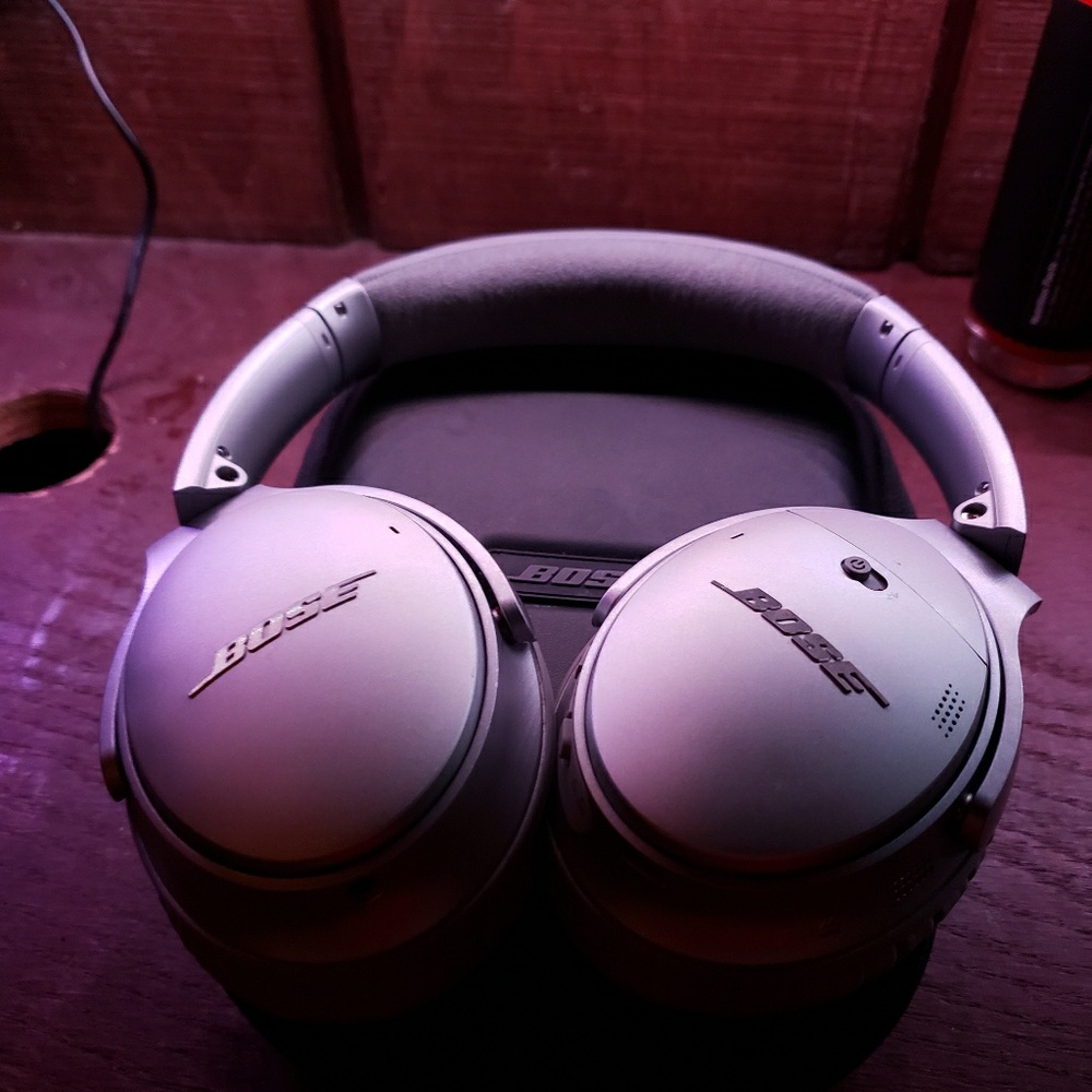 Bose quiet 35